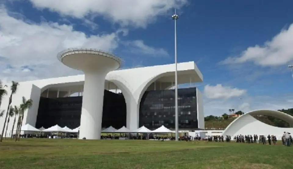 Governo de Minas divulga data de pagamento dos servidores em junho