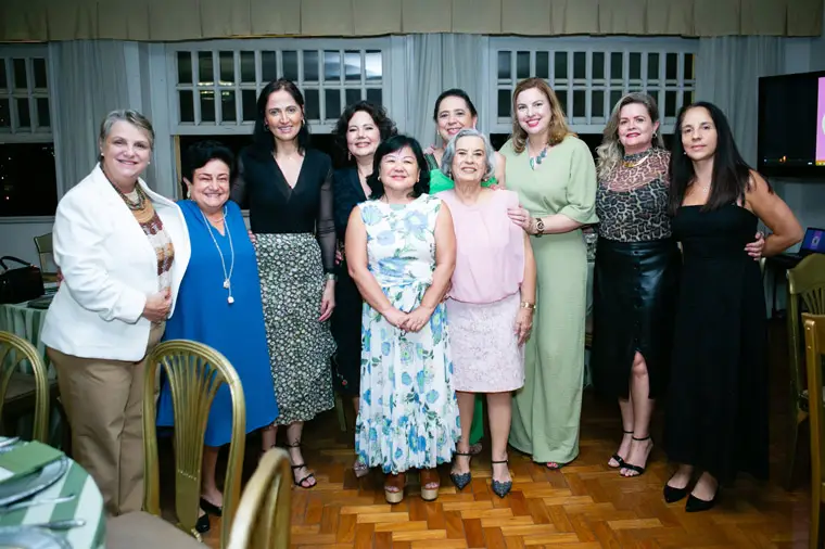 adepol-mg-faz-um-tributo-a-trajetoria-e-a-forca-de-todas-as-mulheres-02